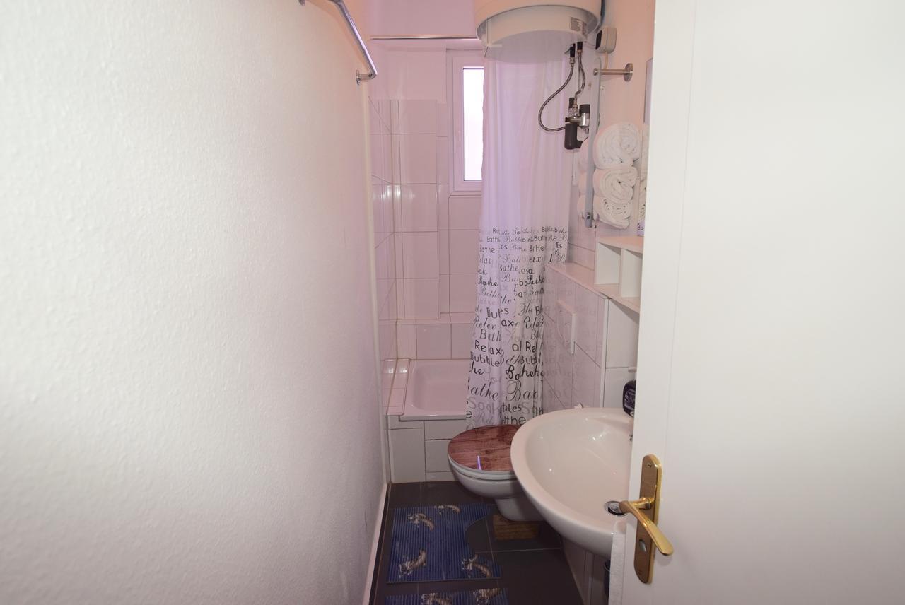Apartment Ostendplatz สตุตการ์ต ภายนอก รูปภาพ